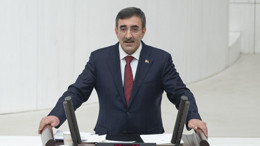 Cumhurbaşkanı Yardımcısı Cevdet Yılmaz'dan OVP açıklaması
