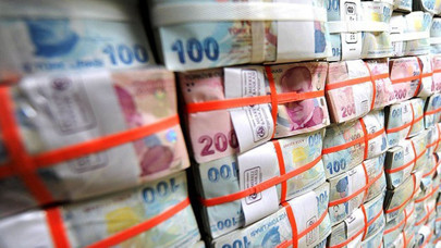 Bütçe ilk çeyrekte 526,8 milyar TL açık verdi