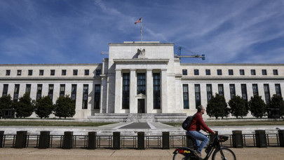 Fed faizi beklendiği gibi sabit tuttu