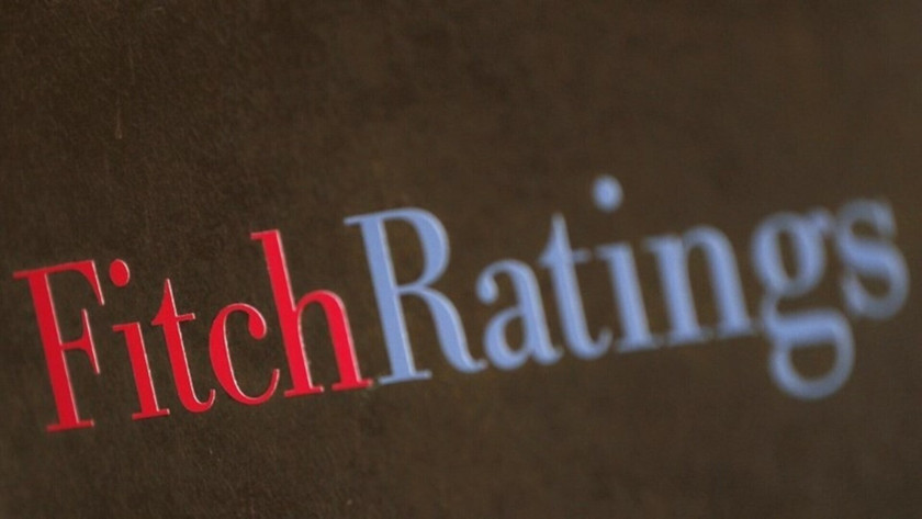 Fitch, TTKOM ve TCELL'in kredi notunu yükseltti