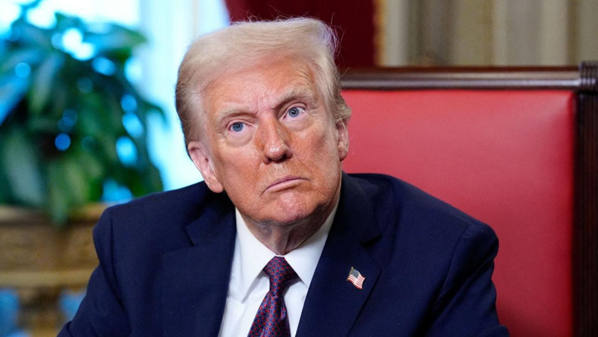 Trump: Hürmüz açılmazsa İran'ı çok sert vuracağız