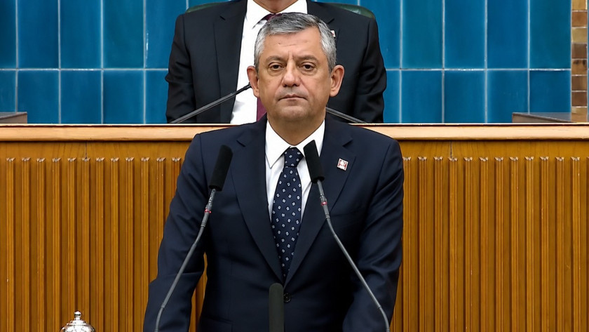 Özel, yeni parti kurma kararını açıkladı!